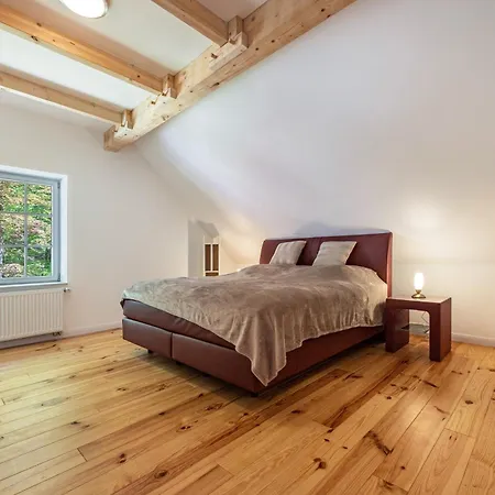 Appartement Mit Dachterrasse *